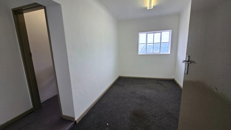 To Let commercial Property for Rent in Maitland Western Cape